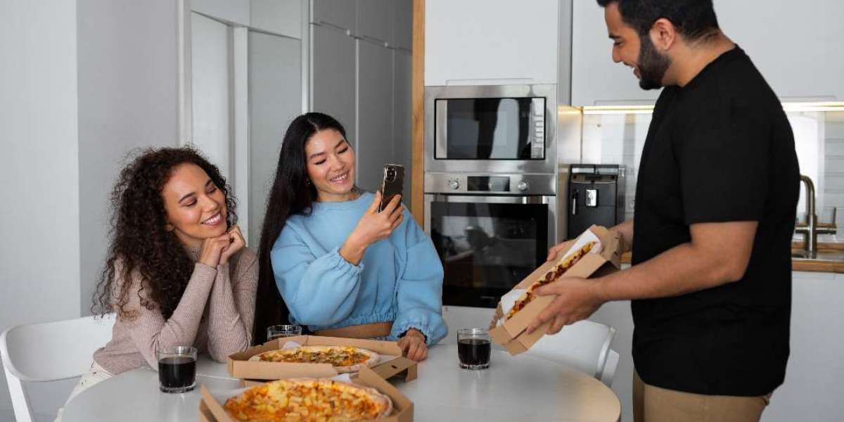 How Halal Meal Delivery Is Changing the Way People Eat at Home