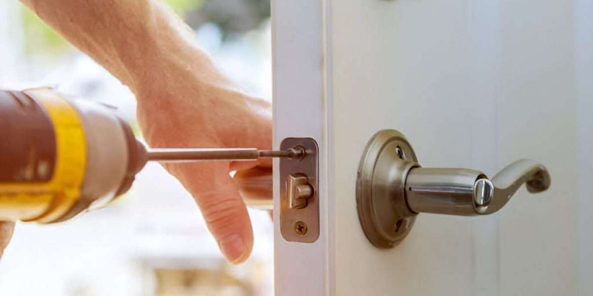 Locksmith Near Me in London: Professional Help When Access Matters Most