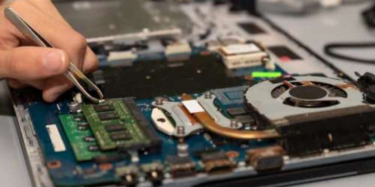 Best Service Centre in Dubai for MacBook Liquid Damage and Laptop Repair Solutions: Contact us now