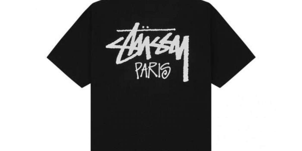 Inside the Rise of Stüssy: From Surf Roots to Streetwear Icon