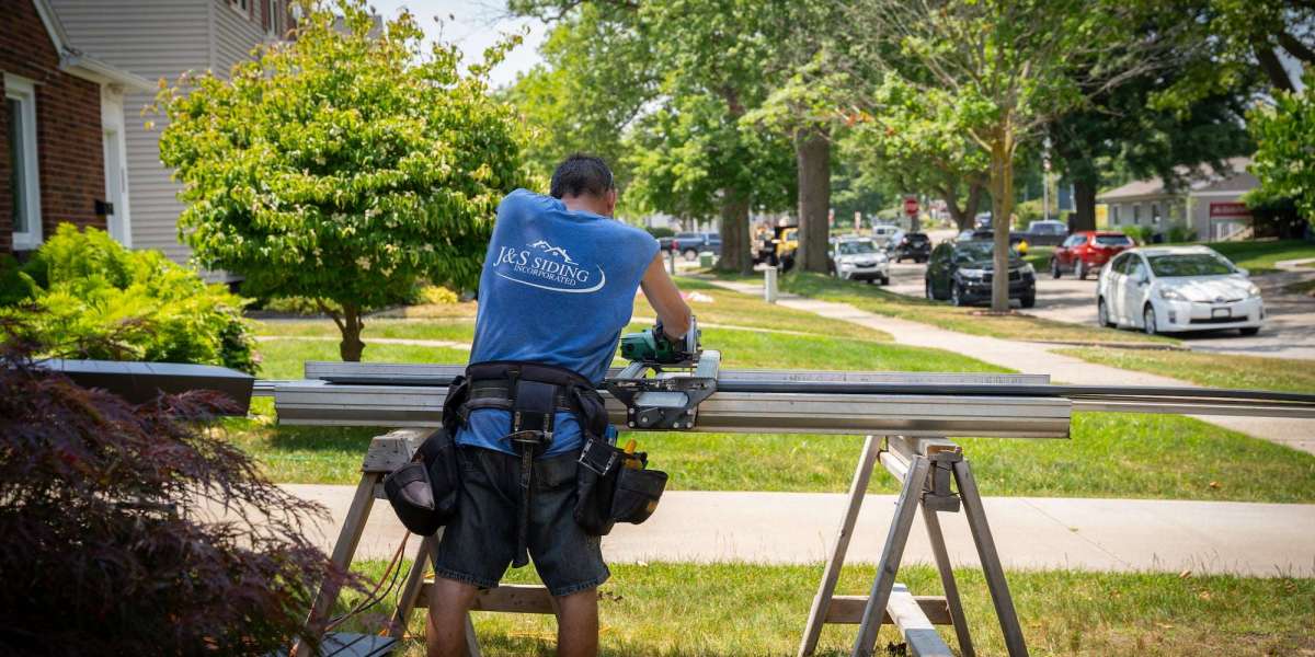 Finding Trusted Siding Replacement Companies Near Me