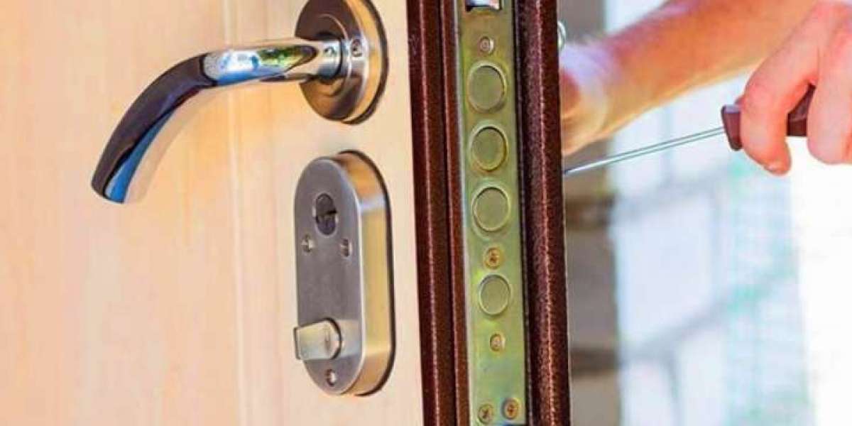 Top Security Mistakes Homeowners Still Make in 2026