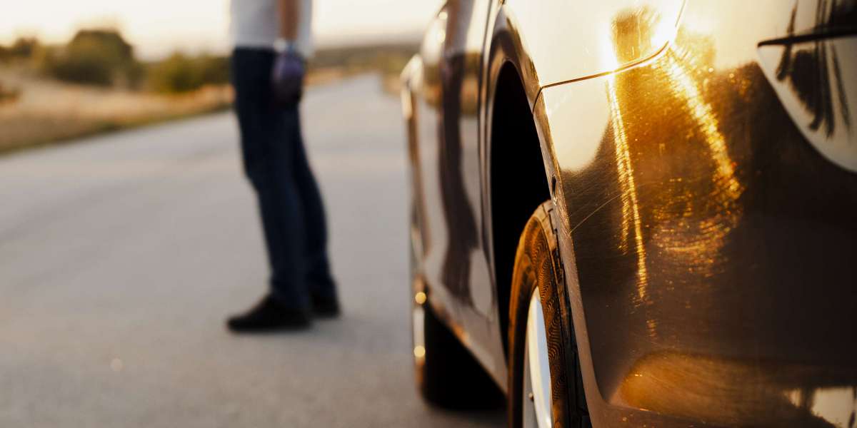 Rollback Towing: The Safest Way to Transport Your Vehicle