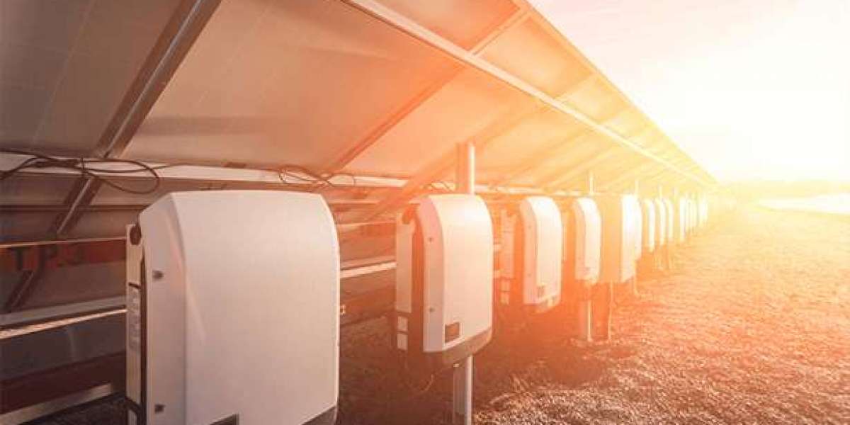 Solar Hybrid Inverter Market: Comprehensive Analysis of Size, Trends, and Growth Strategies