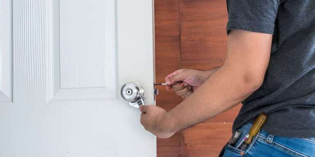 Locked Out? Quick and Reliable Solutions from SE1 Locksmiths
