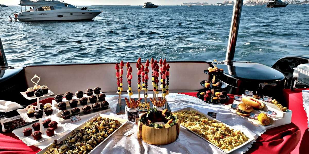 Why Yacht Catering Service Dubai Is the Ultimate Choice for Premium Celebrations