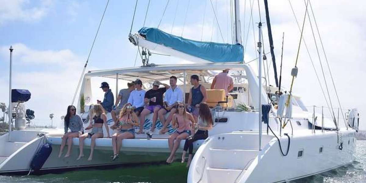 How to Choose the Right Sailboat Charter in Maine for Your Crew Size and Skill Level