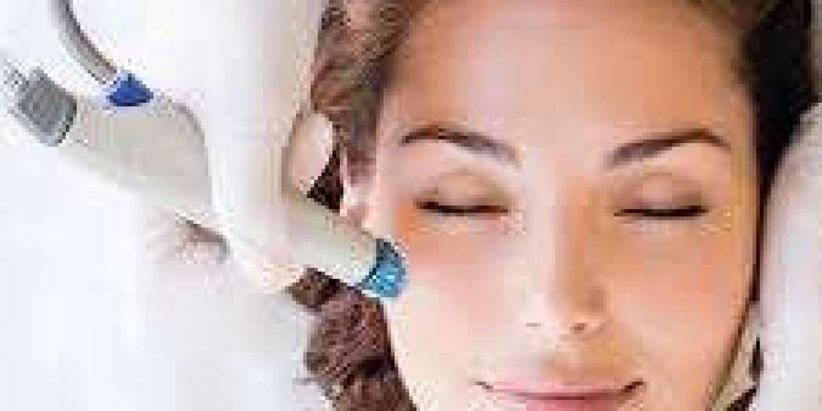 Dubai HydraFacial Clinics with Free Consultations