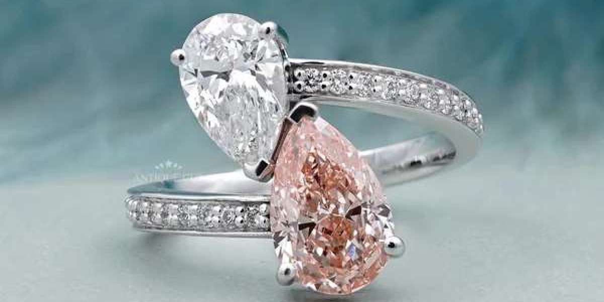 The Meaning Behind Vintage-Inspired Wedding Bands