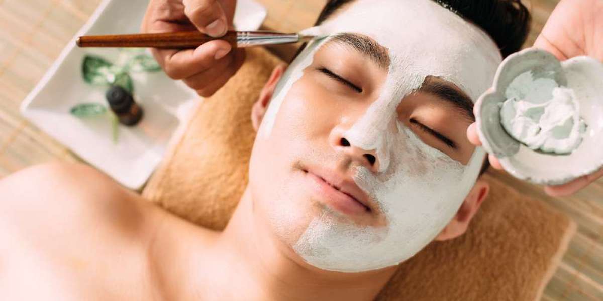 Is Mens Facial Dubai Suitable for Travel Skin Recovery?
