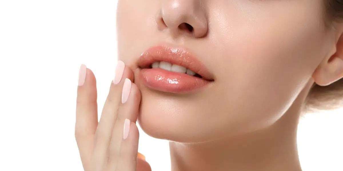 Laser Treatment for Dark Lips: Understanding the Process