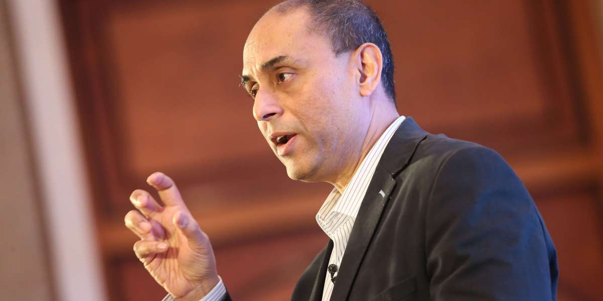 Soumitra Dutta's Visionary Leadership in Transforming Business Education Worldwide