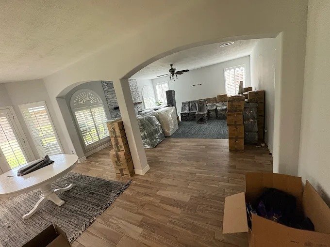 Affordable Commercial Movers in Bal Bay, FL