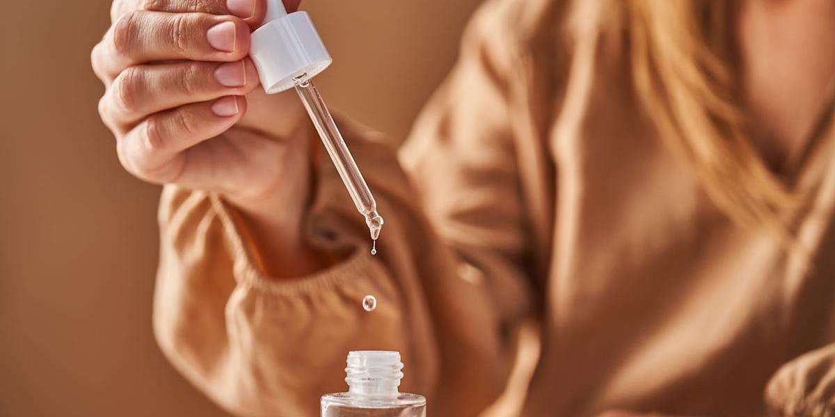 Why Niacinamide Is the Most Versatile Skincare Ingredient You're Probably Not Using Correctly