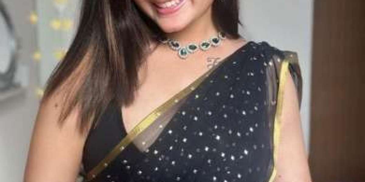 Get Erotic Pleasure Through Call Girls in Mohali