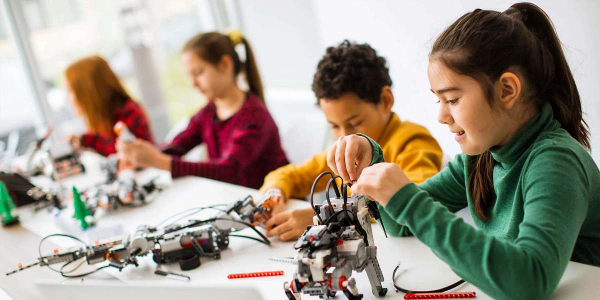 How to Plan and Budget STEM Supplies for the School Year