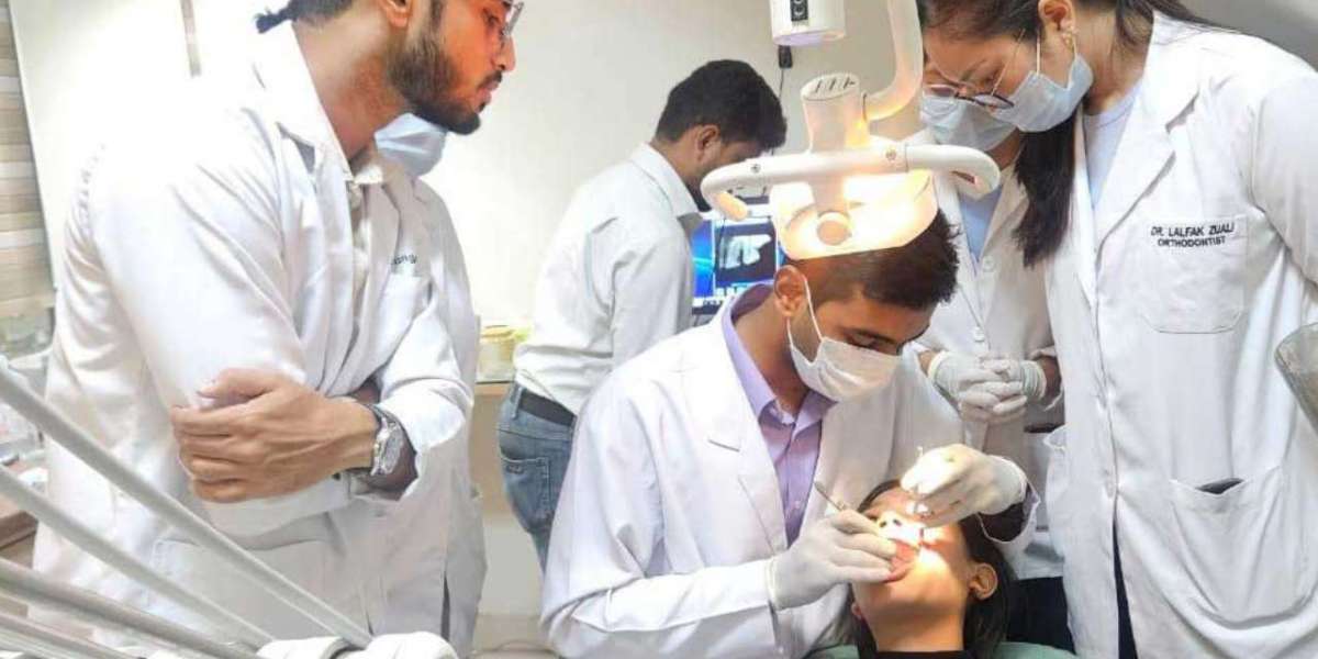 Top Dental Education Courses in India for Clinical Excellence