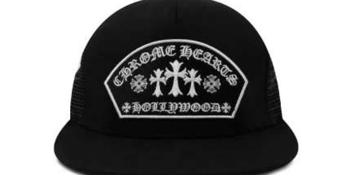 Chrome Hearts Hats: A Blend of Luxury and Street Style