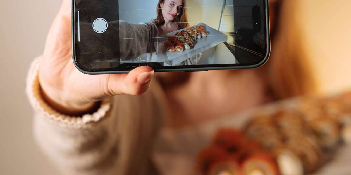Zamówienie firmowe: jak nakarmić całe biuro sushi?