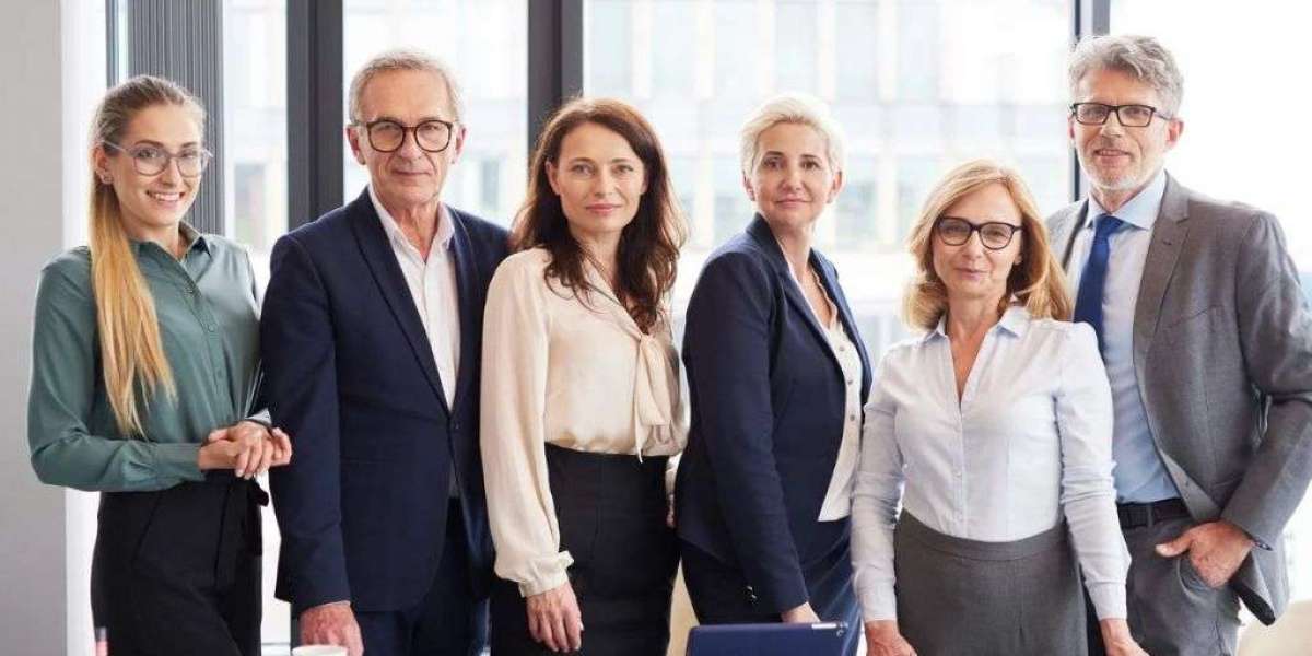 How a Corporate HR Training Program Improves Employee Engagement and Retention