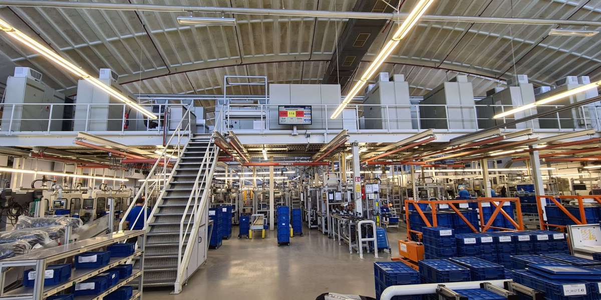 Demontage von Industrieanlagen – Professioneller Rückbau von Maschinen und Industrieanlagen