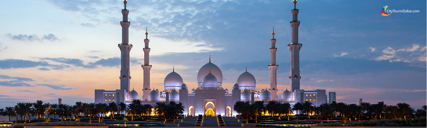 Sheikh Zayed Mosque Tour, Abu Dhabi with Guide from Dubai