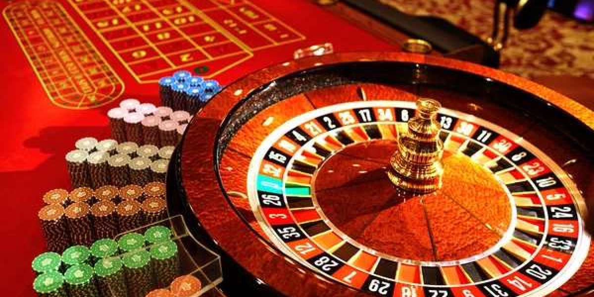 Exploring the Role of Artificial Intelligence in Enhancing Responsible Gambling Practices: Trends and Innovations in Onl