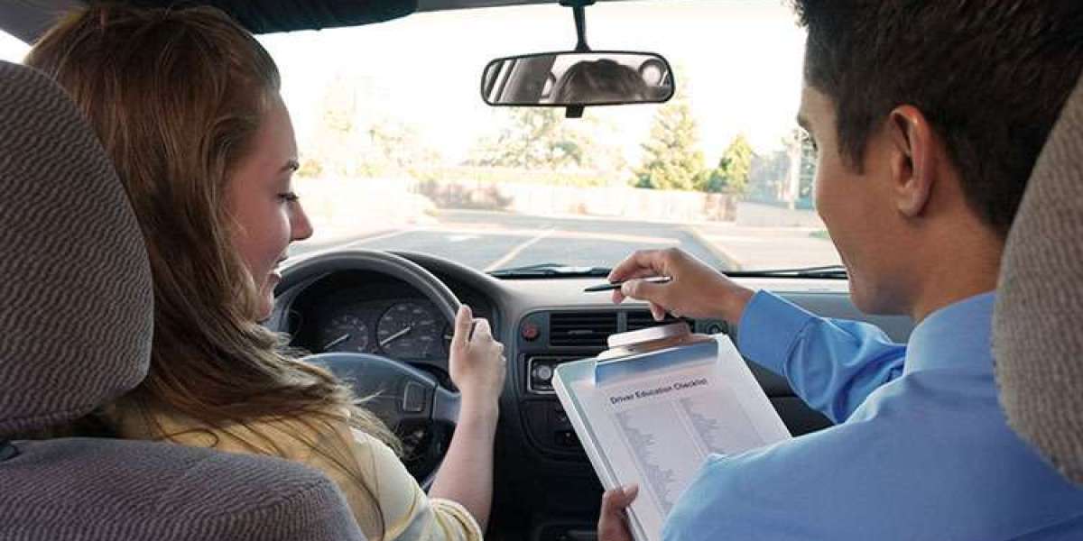 Build Confidence with Highway Driving Lessons in Durham
