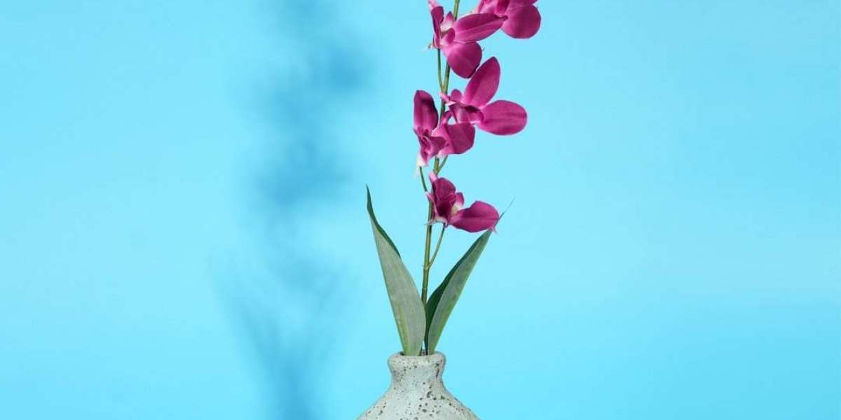 Why Businesses Prefer Wholesale Decorative Item Suppliers