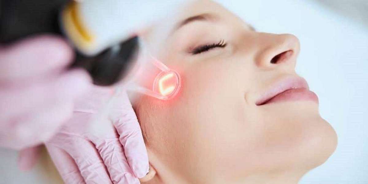 النتائج طويلة الأمد والعناية بعد الفراكشنال ليزر في الرياض