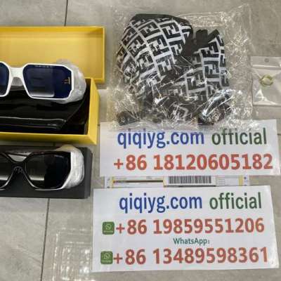 qiqiyg.com whatsapp+8618120605182 Upgrade your wardrobe with our premium celebrity-style fashion. Be Profile Picture