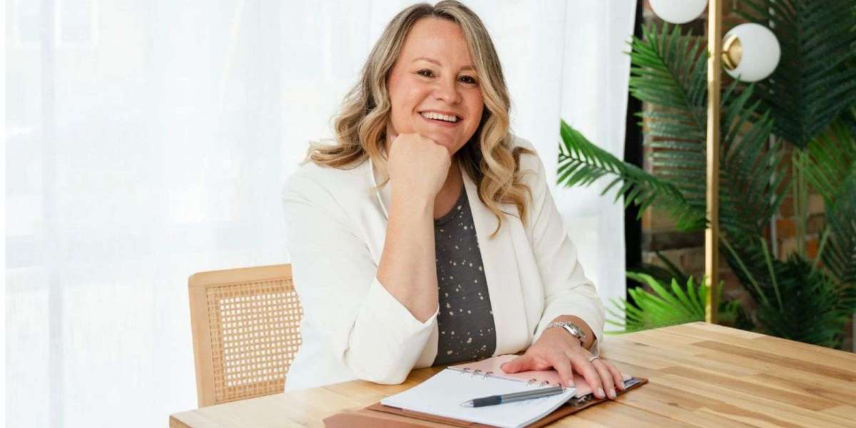 How a CMO Consultant Helps Businesses Build Smarter, Stronger Marketing Strategies