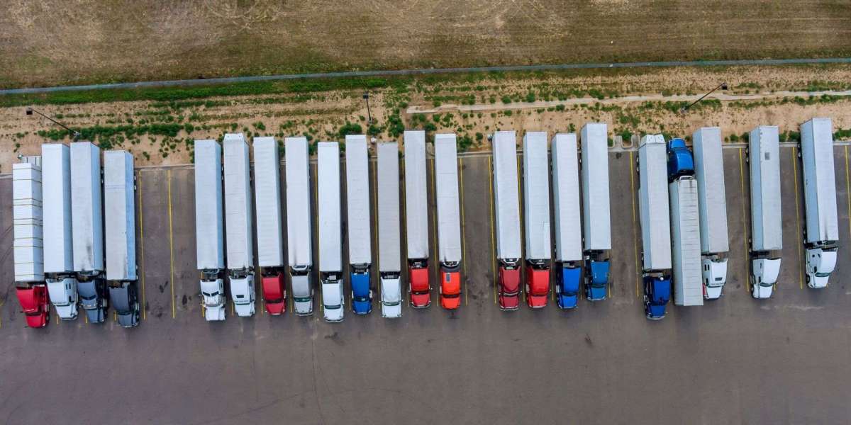 Understanding Dry Van Shipping:
