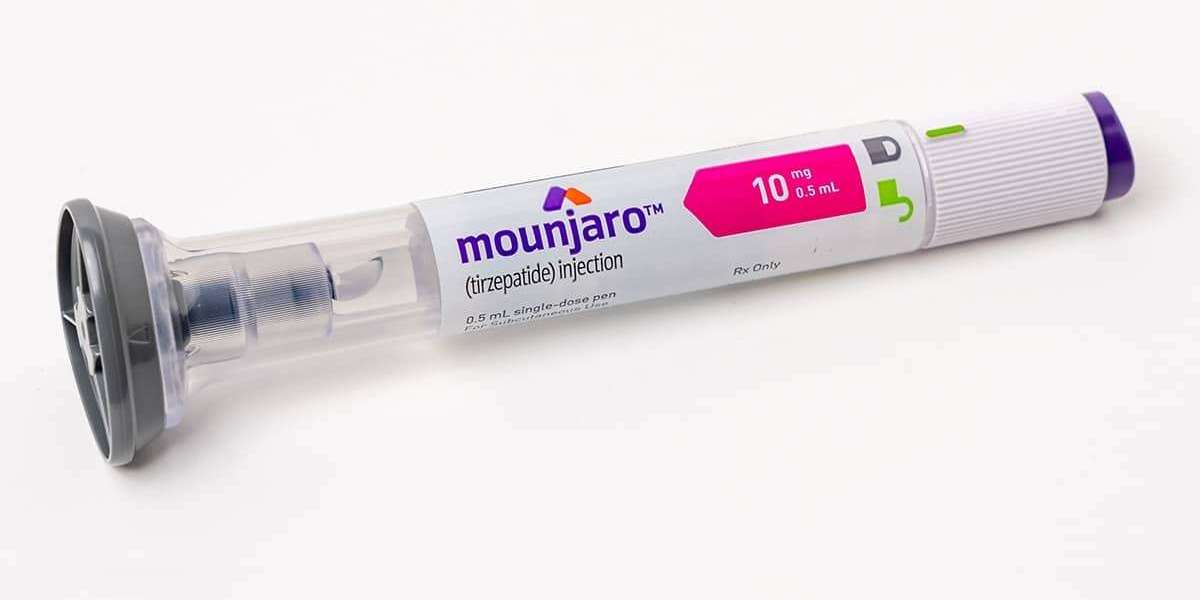 How Mounjaro Injection in Dubai Enhances Healthy Weight Management Journey
