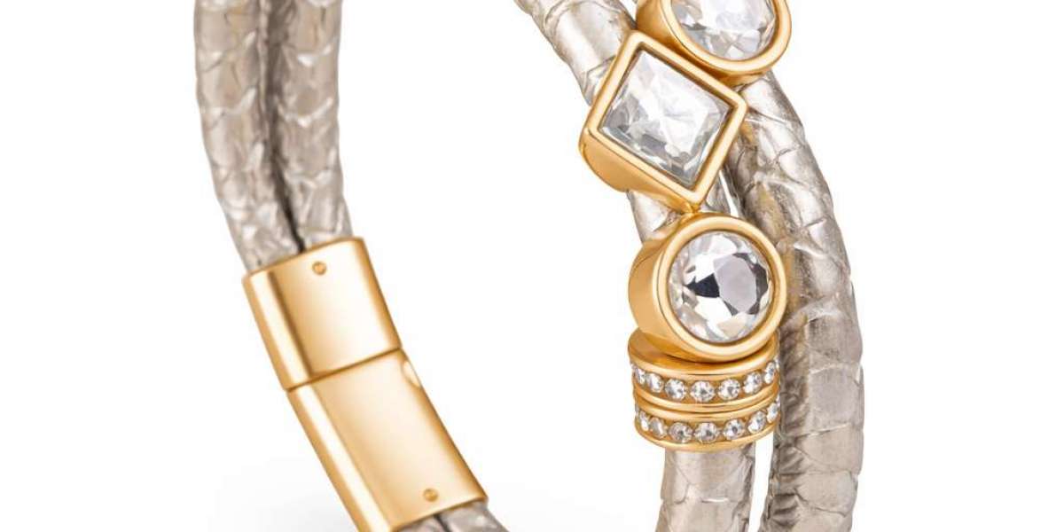 Men's Leather Bracelets: What To Look For