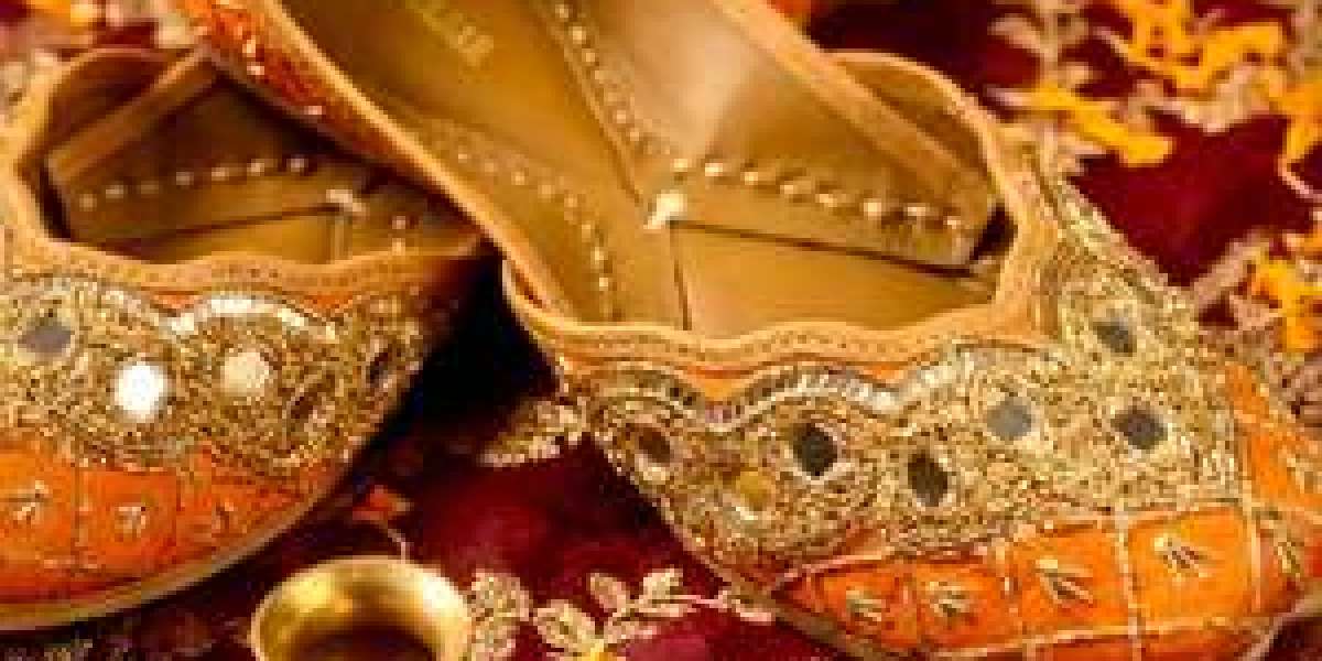 Handmade Bridal Juttis and Their Long-Lasting Beauty