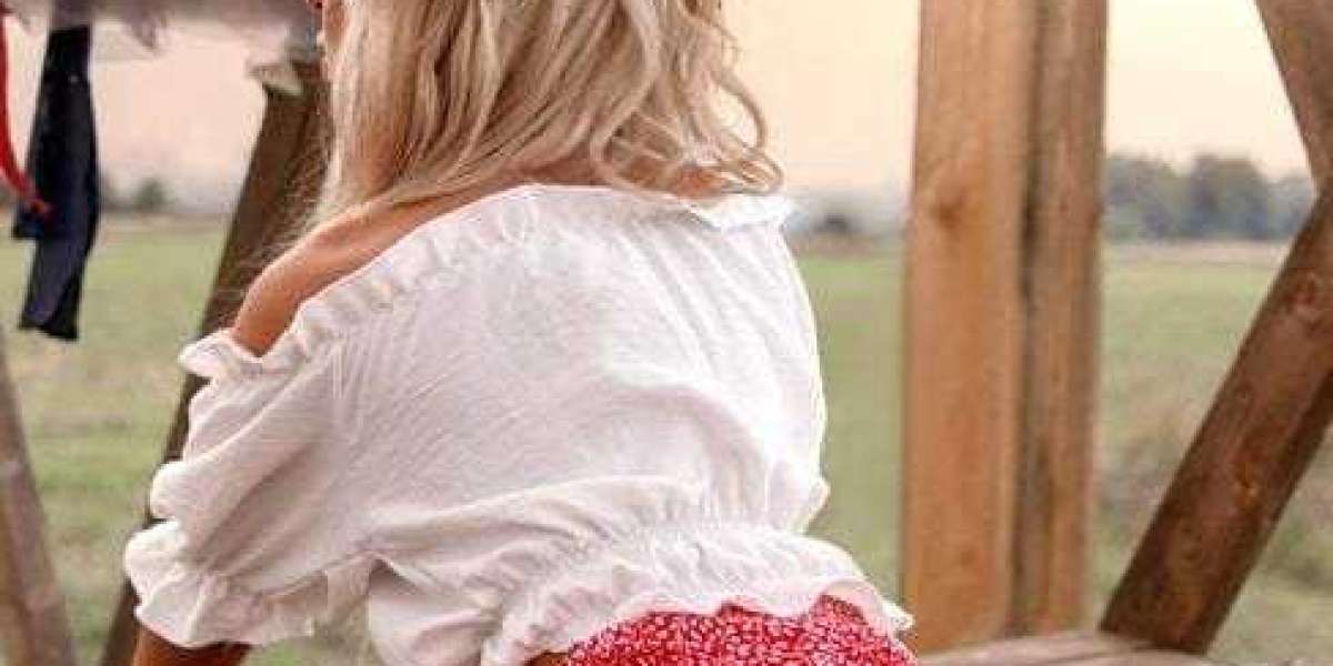 Lucknow Call Girls Offer Flat 20% Off on Premium **** Girls