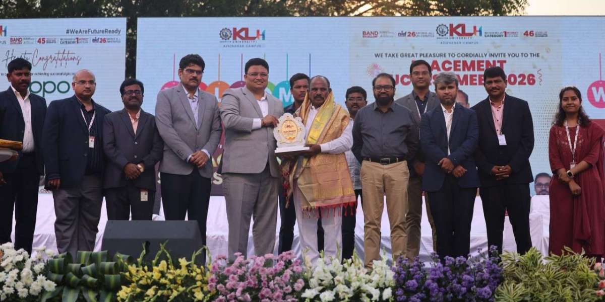 के एल यूनिवर्सिटी में प्लेसमेंट का जलवा, 6300+ ऑफर से चमके छात्रों के चेहरे