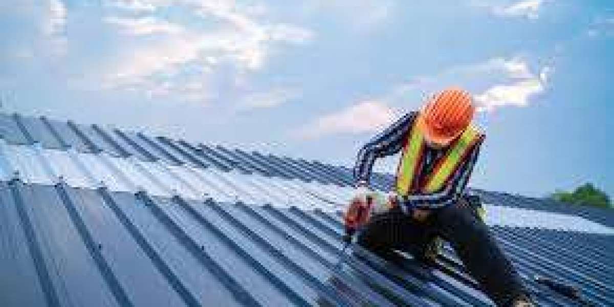 Roof Contractor Guide Choosing a Reliable Local Partner for Repairs and Replacements