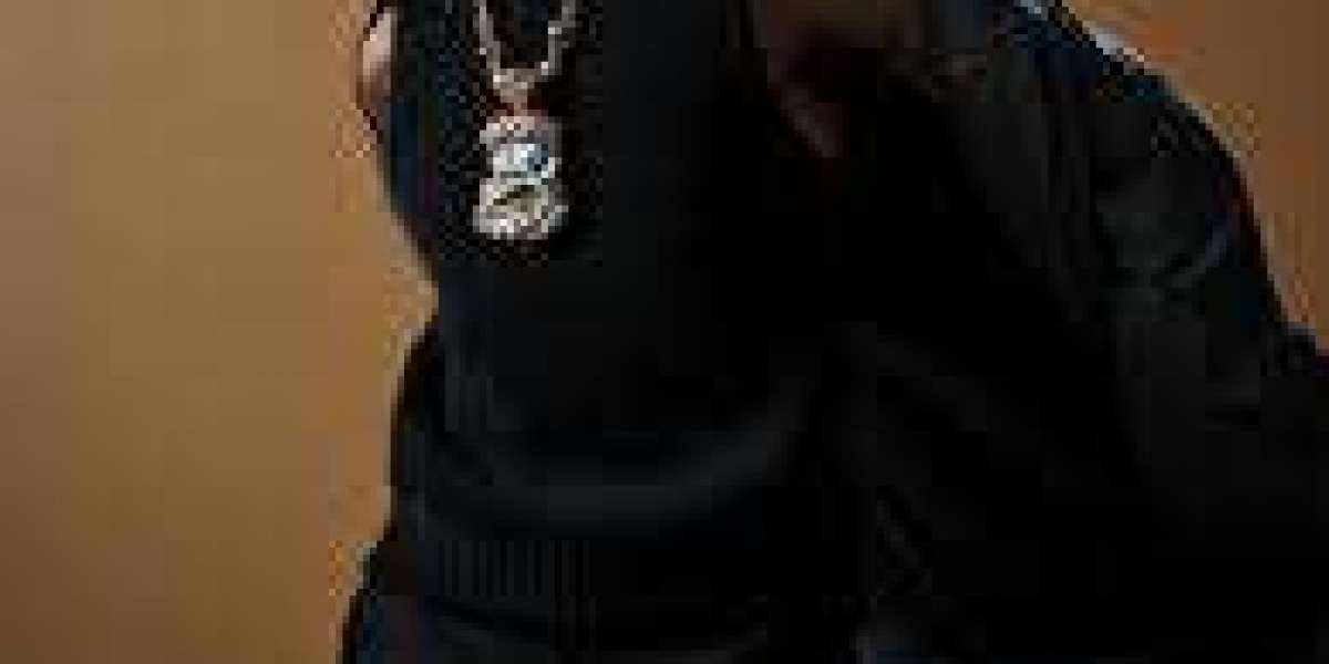 Travis Scott hoodie most popular colors this year