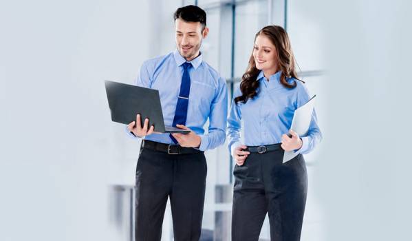 What Value Do Corporate Uniforms Manufacturers Add to Employee Satisfaction