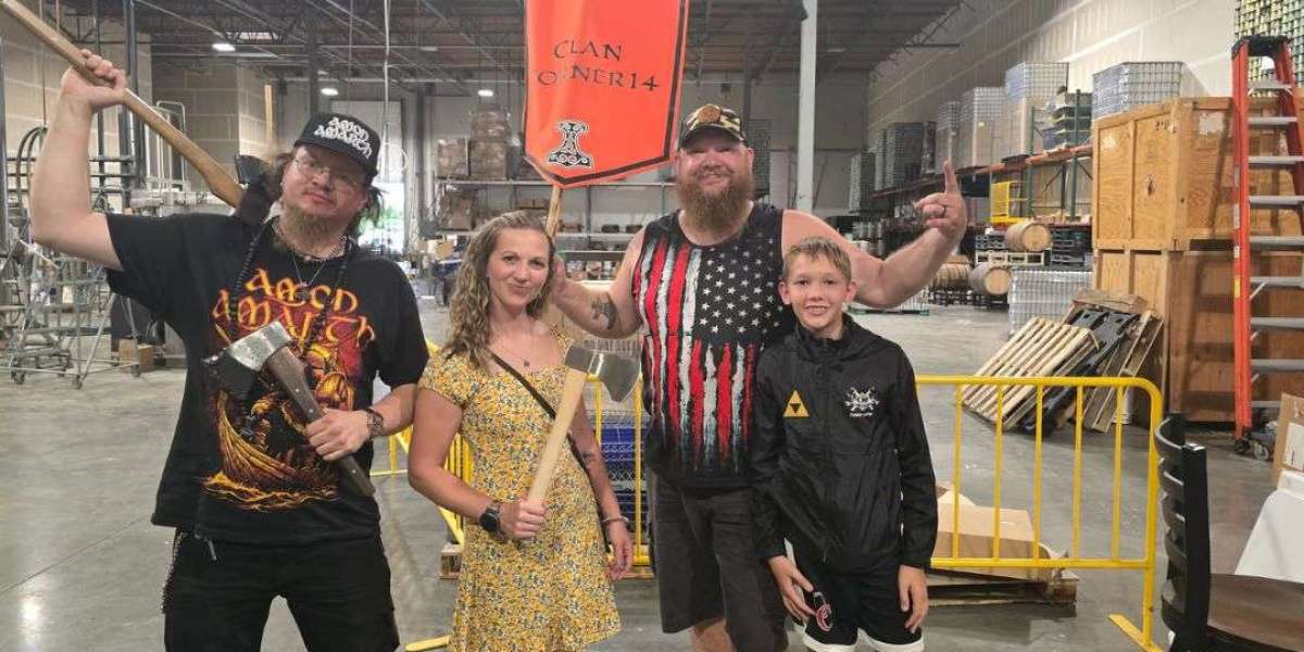 How to Plan a Night of Axe Throwing Near San Diego’s Top Brewery Districts