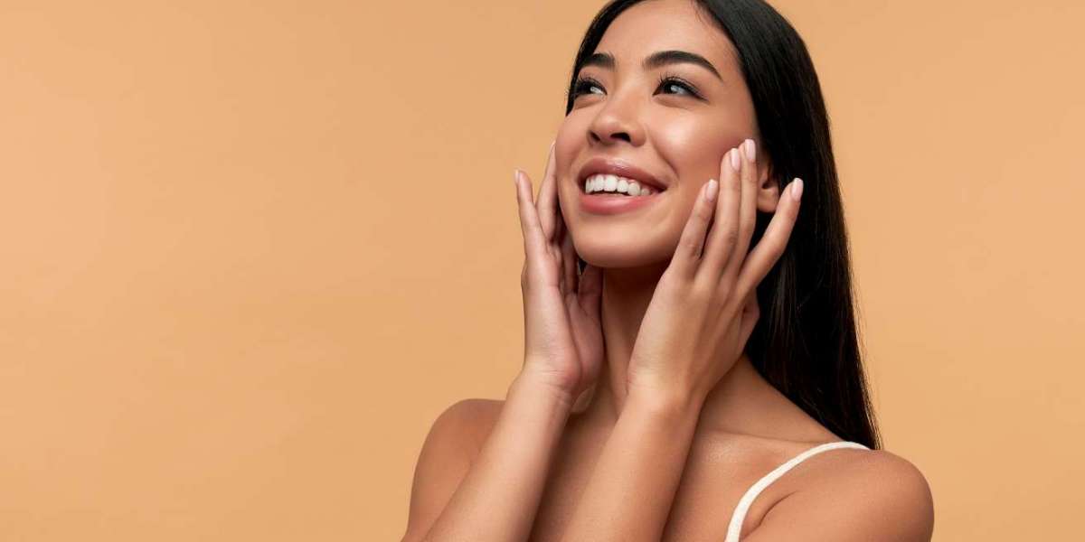 Where Dermatologist Approved Skincare Products India Actually Make Difference