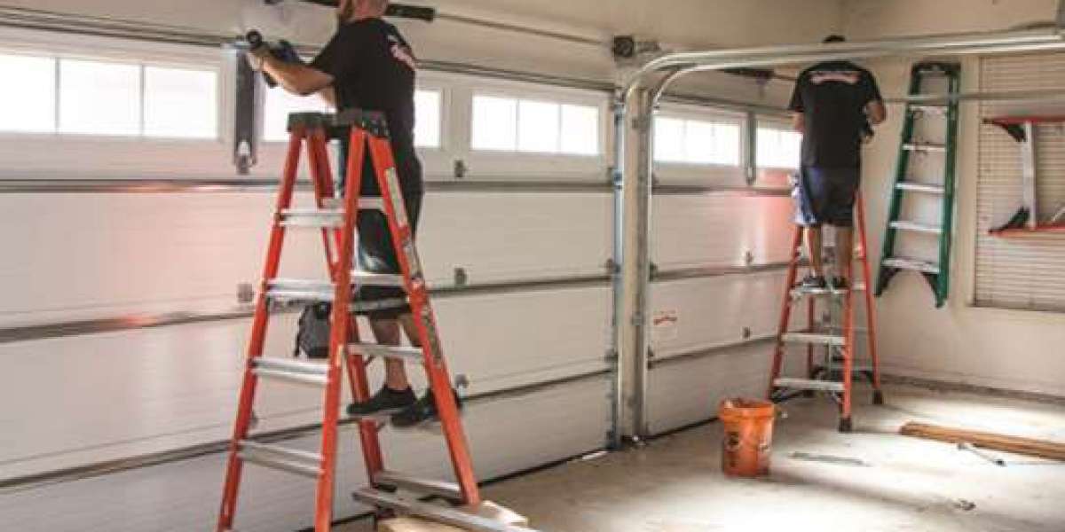 Advanced Garage Door Service Longmont for Modern Garage Systems