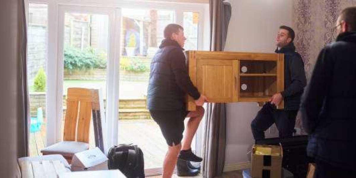 Same-Day House Removals London: Fast and Efficient Moving Services