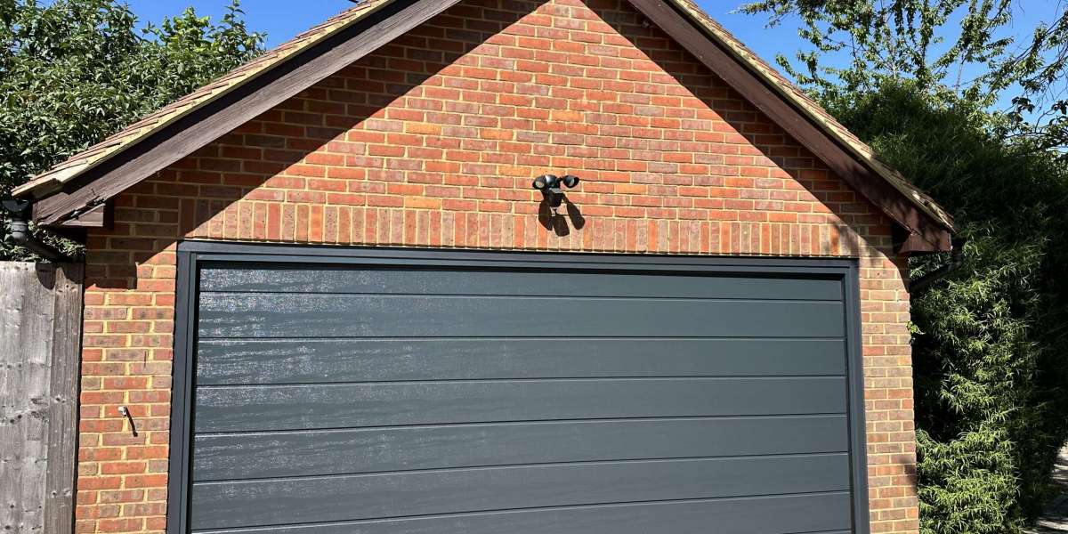 Garage Door Repairs High Wycombe & Quality Garage Doors Services