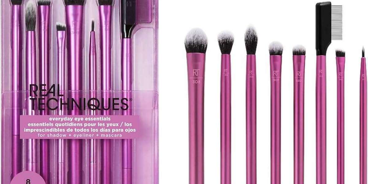 Eye Maquillage Makeup Brushes from Zhuoerya: Smart Tools for Smooth Eye Definition