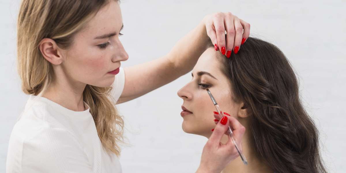 Jeuveau vs Xeomin for Crow’s Feet: Which Anti-Aging Injection Wins?