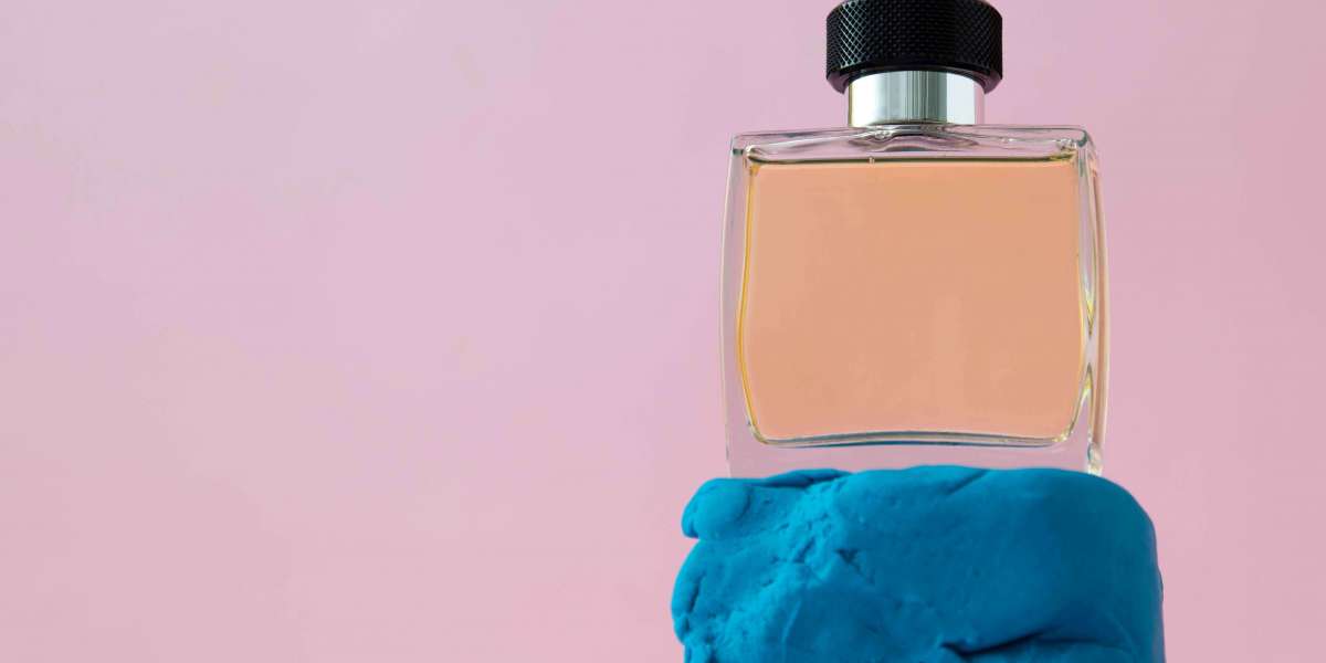 Ladies Perfumes: A Practical Guide to Choosing the Right Fragrance