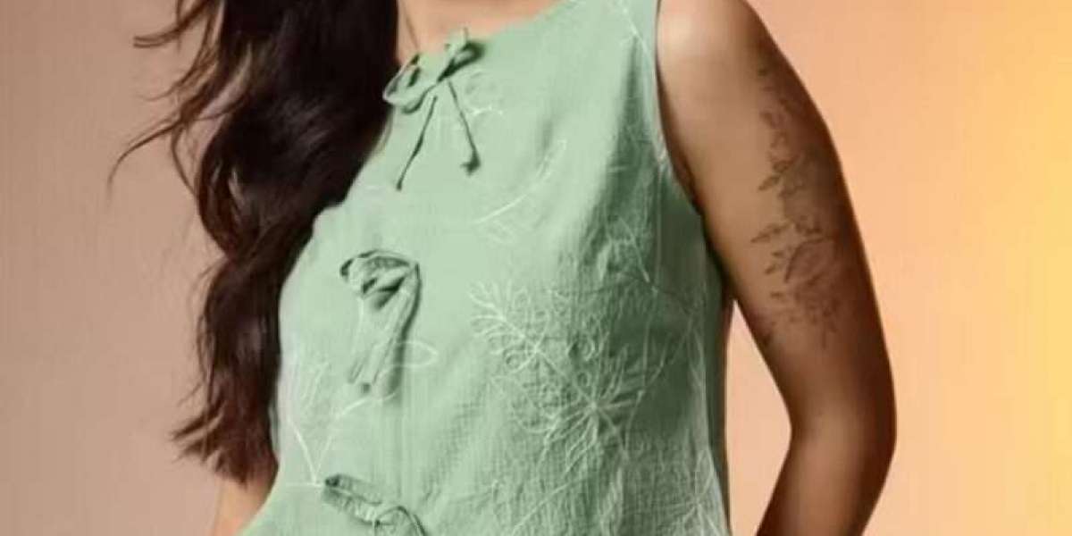 Why LetsStyle is the Ultimate Destination for Trendy Women Fashion